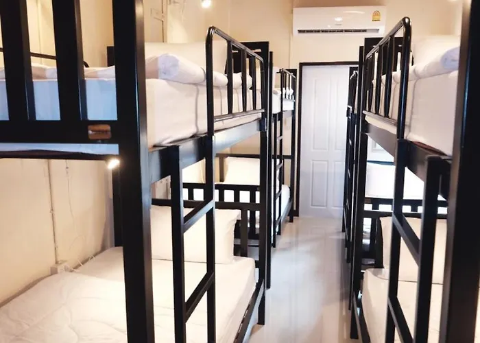Khaosan Station (Adults Only) Hostel กรุงเทพมหานคร
